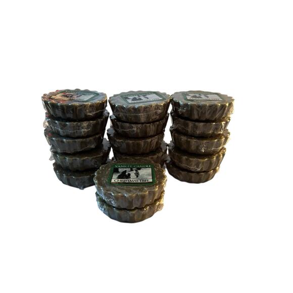 Christmas Tree Yankee Candle Retired Wax Tart Melts Rare Lot Of 17 - Picture 1 of 5